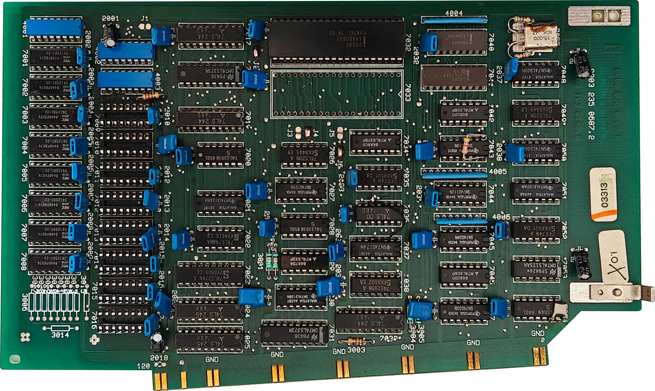 ../_images/p2000c-copower-board.jpg